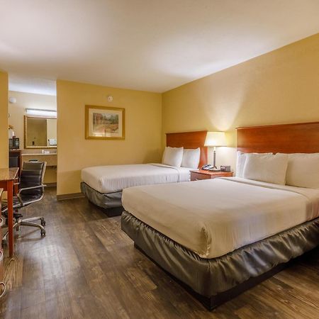 Northwest Inn Woodward Eksteriør billede
